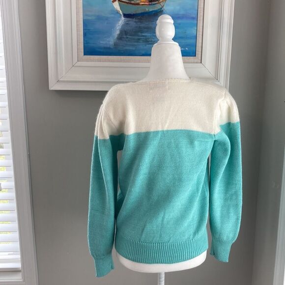 Vintage Jocelyn Smith Petites Angora Embroidered Blue Cream Vneck Sweater - Picture 6 of 12